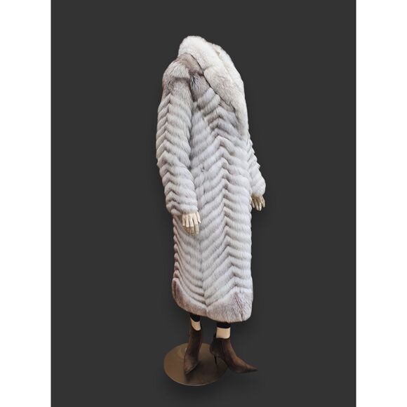 Vintage Chevron Cut Blue Fox Coat -Small - Picture 5 of 12